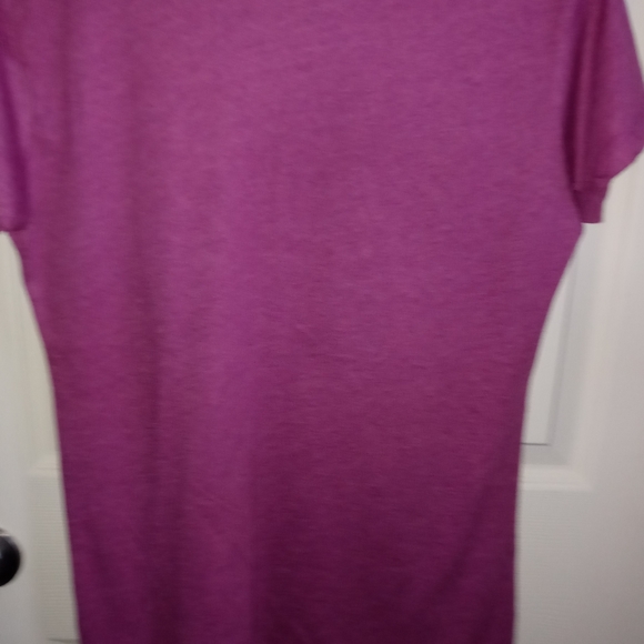 "Hawaii est.59 Feel the Aloha" Tee from Sun International. (NWOT) - Picture 3 of 4